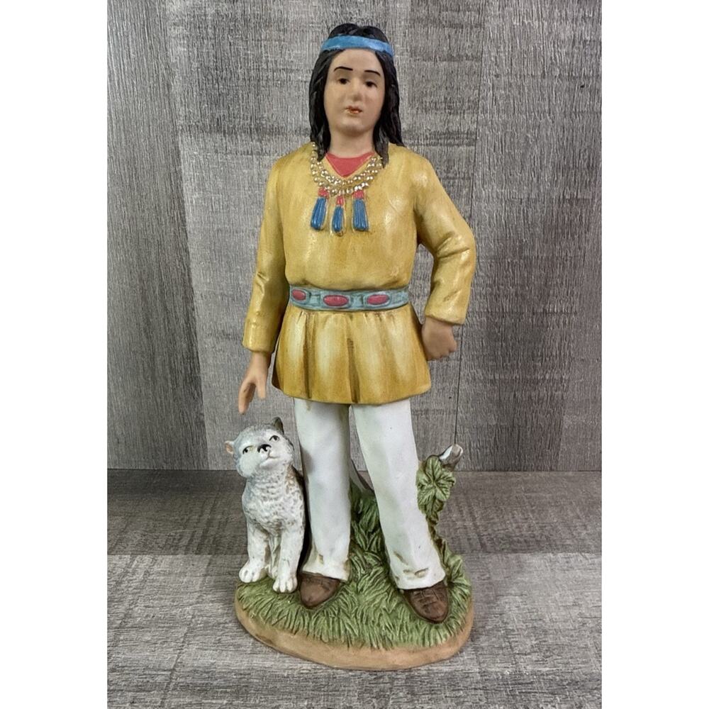 VTG HOMCO AMERICAN INDIAN Porcelin Statue 7” Stamding With Wolf Dog